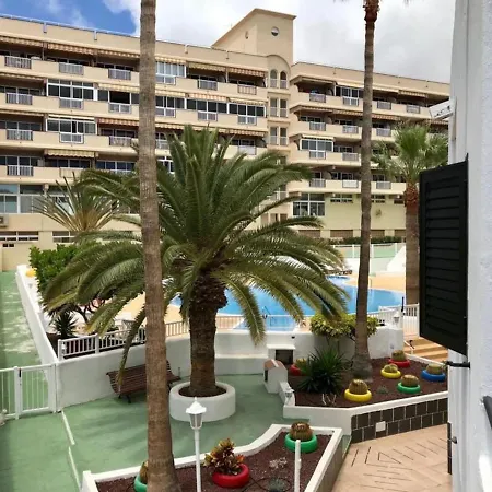公寓 Apartamento Con Piscina Junto A La Playa